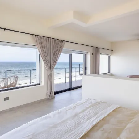 Cabo Break Hotel