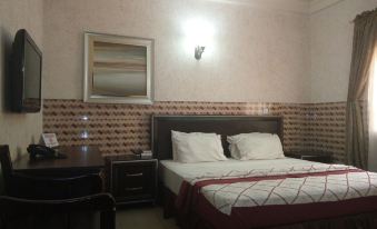 Rila Muam Castle Hotel