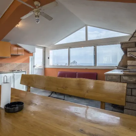 Luxury Apartment Alduk Close to Znjan Beach with the Sea View
