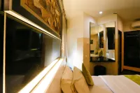 Swing & Pillows @ Golden Roof Hotel Ampang, Ipoh - Wi-Fi
