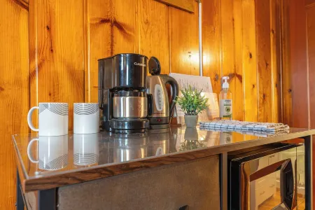 Vacation UniquEly cottage #1 Отели в г. Или