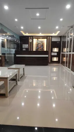 Green Leaf Отели в г. Джханси