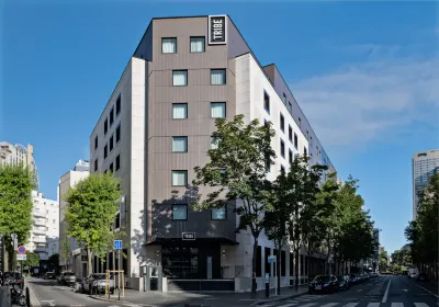 Tribe Paris la Defense Esplanade Hotels in Courbevoie
