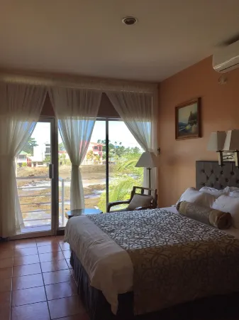 Park Hotel Отели в г. Лимон