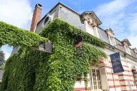 L'Auberge du Croissant Hotels in Rochecorbon