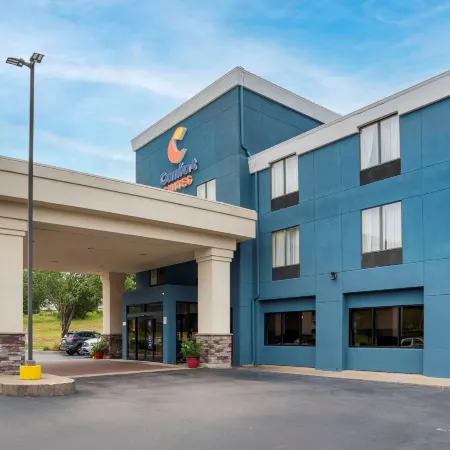 Comfort Suites Fultondale I-65 Near I-22