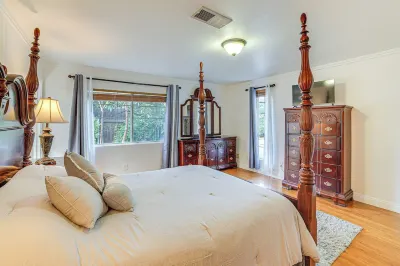 Idyllic Loma Linda Home: 10 Mi to Riverside!