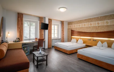 Hotel Passauer Wolf Отели в г. Пассау