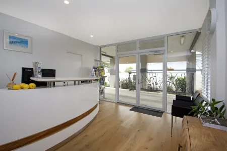 Busselton Gale Street Motel & Villas Отели рядом с достопримечательностью «Залив Джограф»