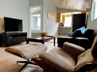 Idyllic 1BR APT in Ocean Beach Hotels in Misson Bay / Loma Heights