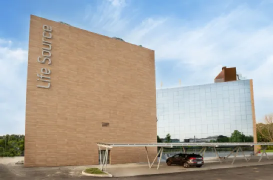 Life Hotel Отели рядом с достопримечательностью «Академия Каррара»