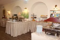 Land-Plan Hotel - breakfast
