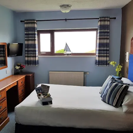 Heights Hotel