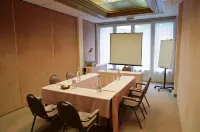 Alpine Classic Hotel