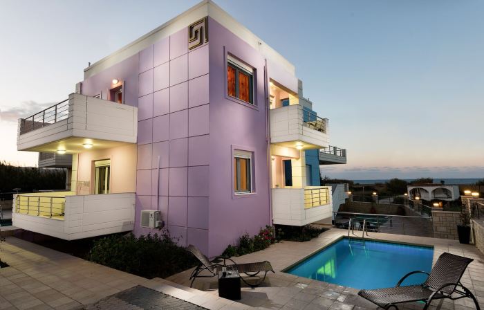 Kronos Villas