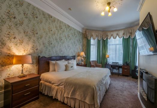 르 샤토 드 피에르 객실