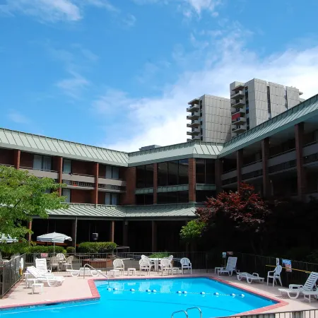 University Place Hotel and Conference Center