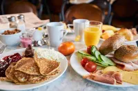 Clarion Hotel Post - breakfast