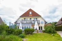 Hotel am Fleesensee Отели в г. Носсентинер-Хютте