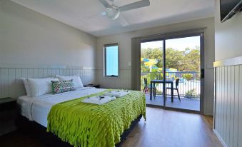 Nobby Beach Holiday Village