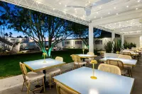 The Skylark, a Palm Springs Hotel