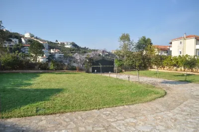 House with an Amazing View Hotels near Rafina port