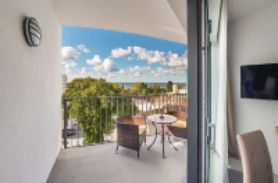 Horyzont, Sun & Snow