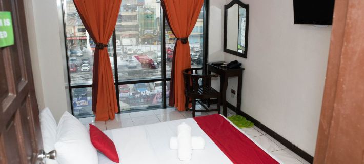 Peach Tree Lodge Hotels in Leyte
