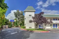Rohnert Park, CA Hotels in Cotati