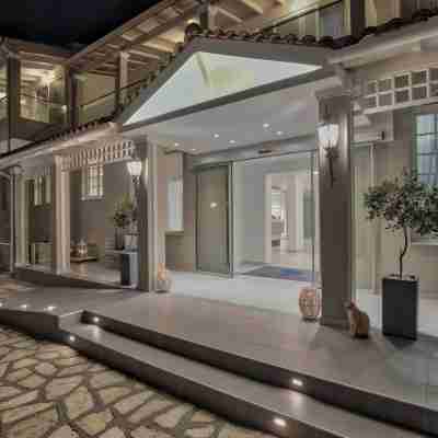 阿查拉維海灘飯店 Hotel Exterior