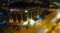 Ramada by Wyndham Mersin Hôtels à proximité de : Abdülkadir Perşembe Vakfı İöo