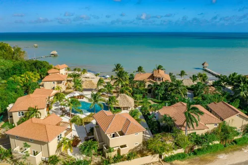 Sirenian Bay Resort -Villas & All Inclusive Bungalows - palestra