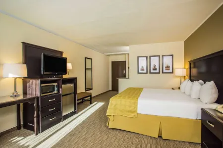 AmericInn by Wyndham Janesville Отели в г. Эджертон