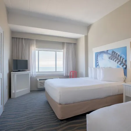Cedar Point Hotel Breakers