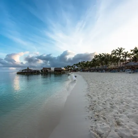 Playa Linda Beach Resort