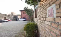 Hotel Quo Vadis - parking