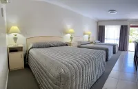 Crows Nest Motel Hotels in Crows Nest