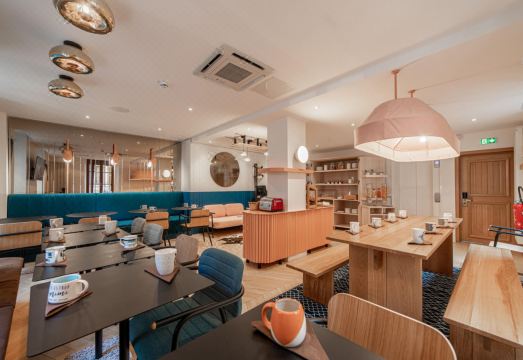 3. 호텔 뒤 팔레 ..