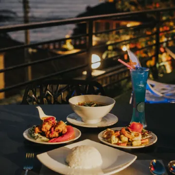 Play Phala Beach Rayong