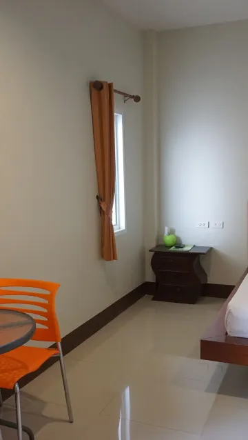 ห้องสแตนดาร์ด เตียงใหญ่ 1 เตียง