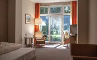 Zum Rittmeister Hotels in Päwesin