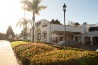 Oxford Suites Pismo Beach