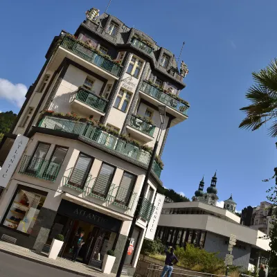 EA Hotel Atlantic Palace Hotels near Karlovy Vary Airport