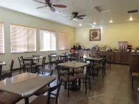 Days Inn by Wyndham Grand Junction - breakfast