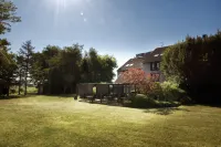 Parc Hôtel Hotels in Gondecourt