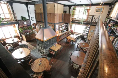 Old Saco Inn Отели в г. Фрайерберг