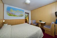 Hotel Gran Mugon Hotels near Chiesa della Beata Maria Vergine