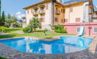 Complejo Hostelero Paladium