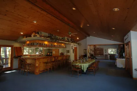 Lazy Z Resort Отели в г. Твейн Харт