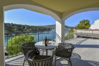 Apartments Zorica Hotels in Primosten